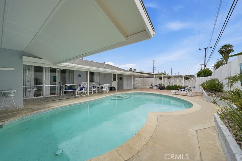 28573 Murrieta Road Menifee, CA 92586 - Photo 6 of 39