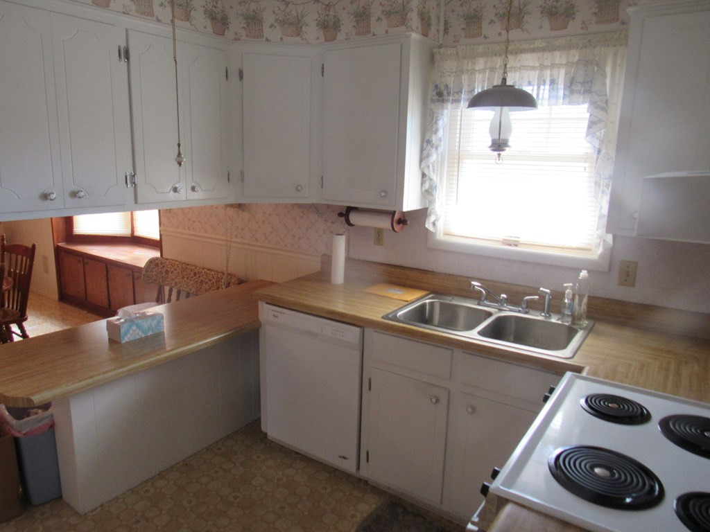 2102 Ashley Drive Augusta, GA 30906 - Photo 3 of 16