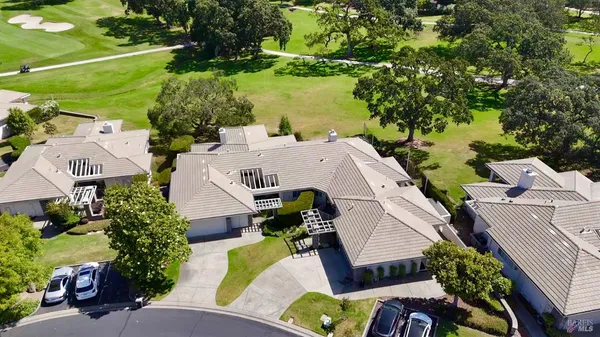 $2,195,000 | 936 Augusta Circle, Napa, CA 94558