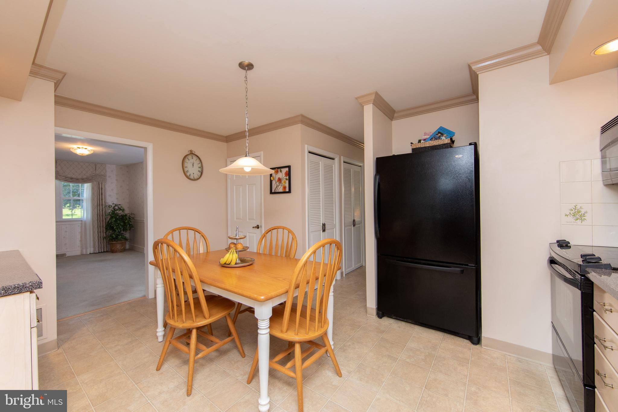 1040 Mearns Road Warminster, PA 18974 - Photo 8 of 38 Gallery Image 8