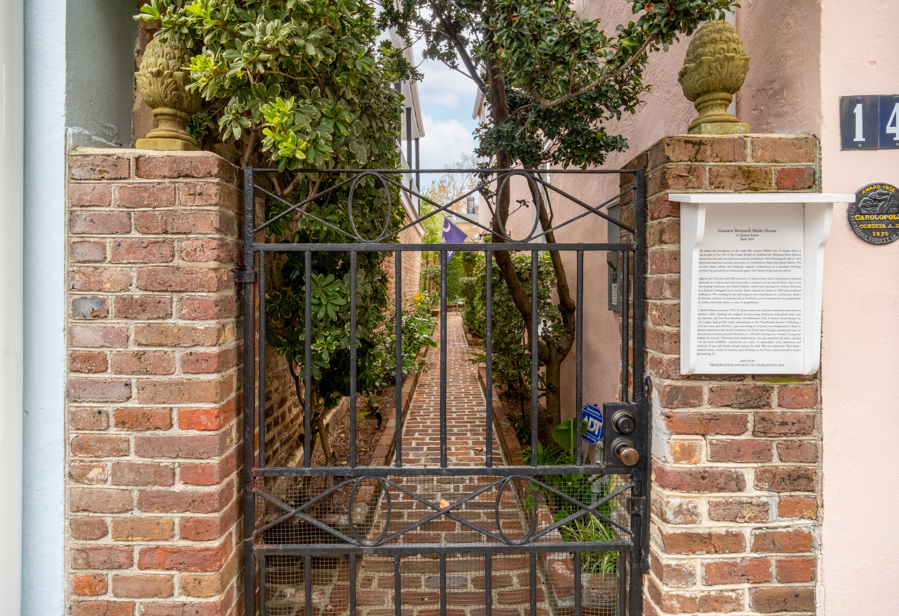 14 Queen Street Charleston, SC 29401 - Photo 11 of 75 14 Queen St_Eterna_Media-7