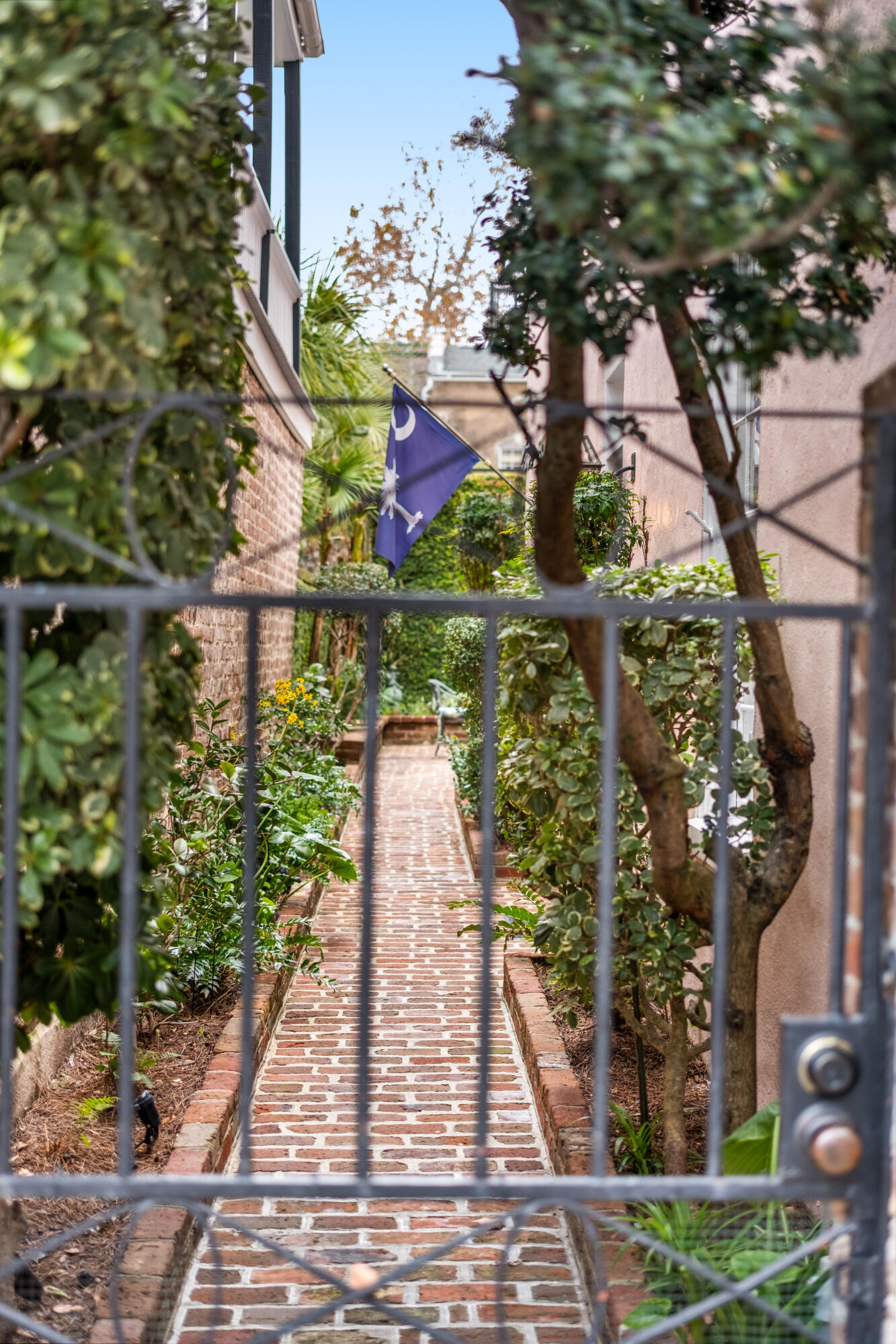 14 Queen Street Charleston, SC 29401 - Photo 13 of 75 14 Queen St_Eterna_Media-8