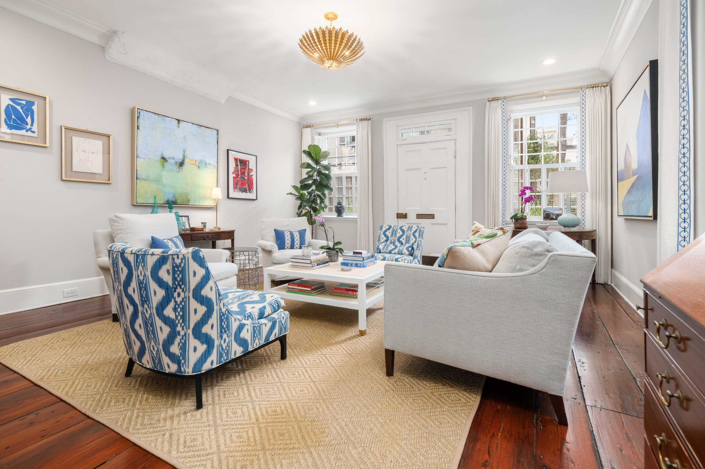 14 Queen Street Charleston, SC 29401 - Photo 18 of 75 14 Queen St_Eterna_Media-16