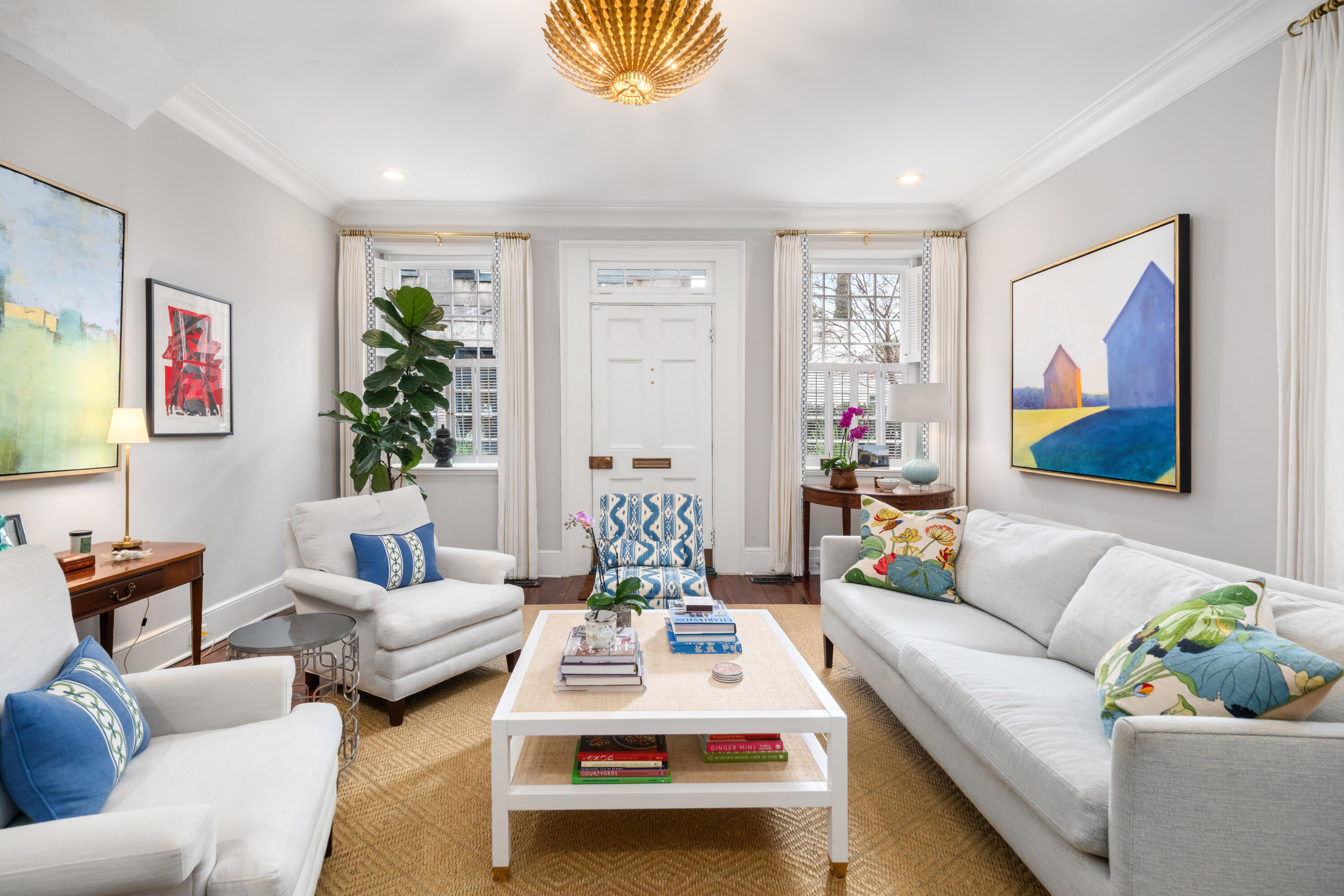 14 Queen Street Charleston, SC 29401 - Photo 2 of 75 14 Queen St_Eterna_Media-15