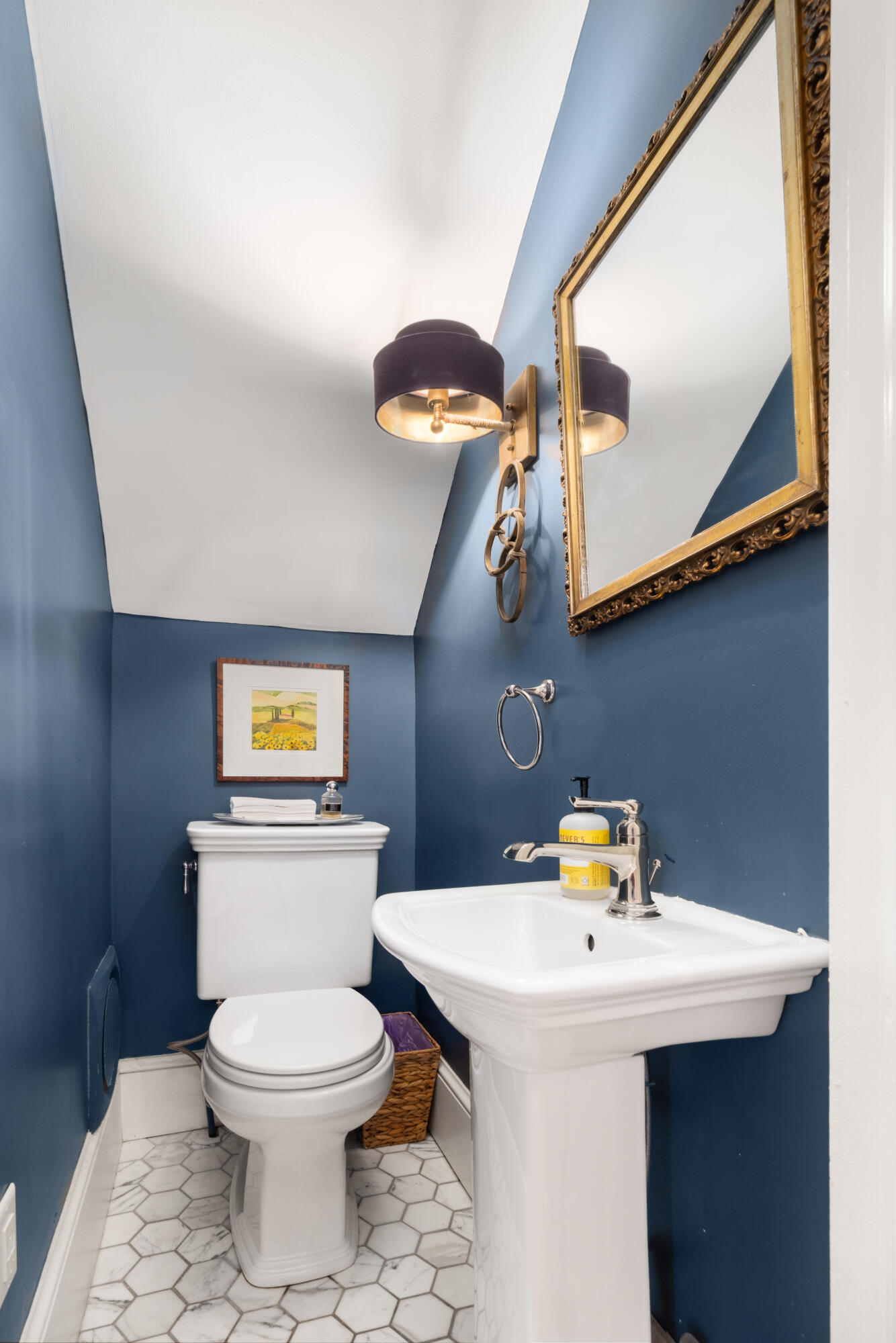 14 Queen Street Charleston, SC 29401 - Photo 39 of 75 14 Queen St_Eterna_Media-40