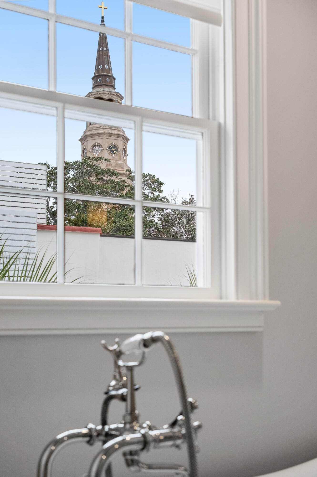 14 Queen Street Charleston, SC 29401 - Photo 51 of 75 14 Queen St_Eterna_Media-51