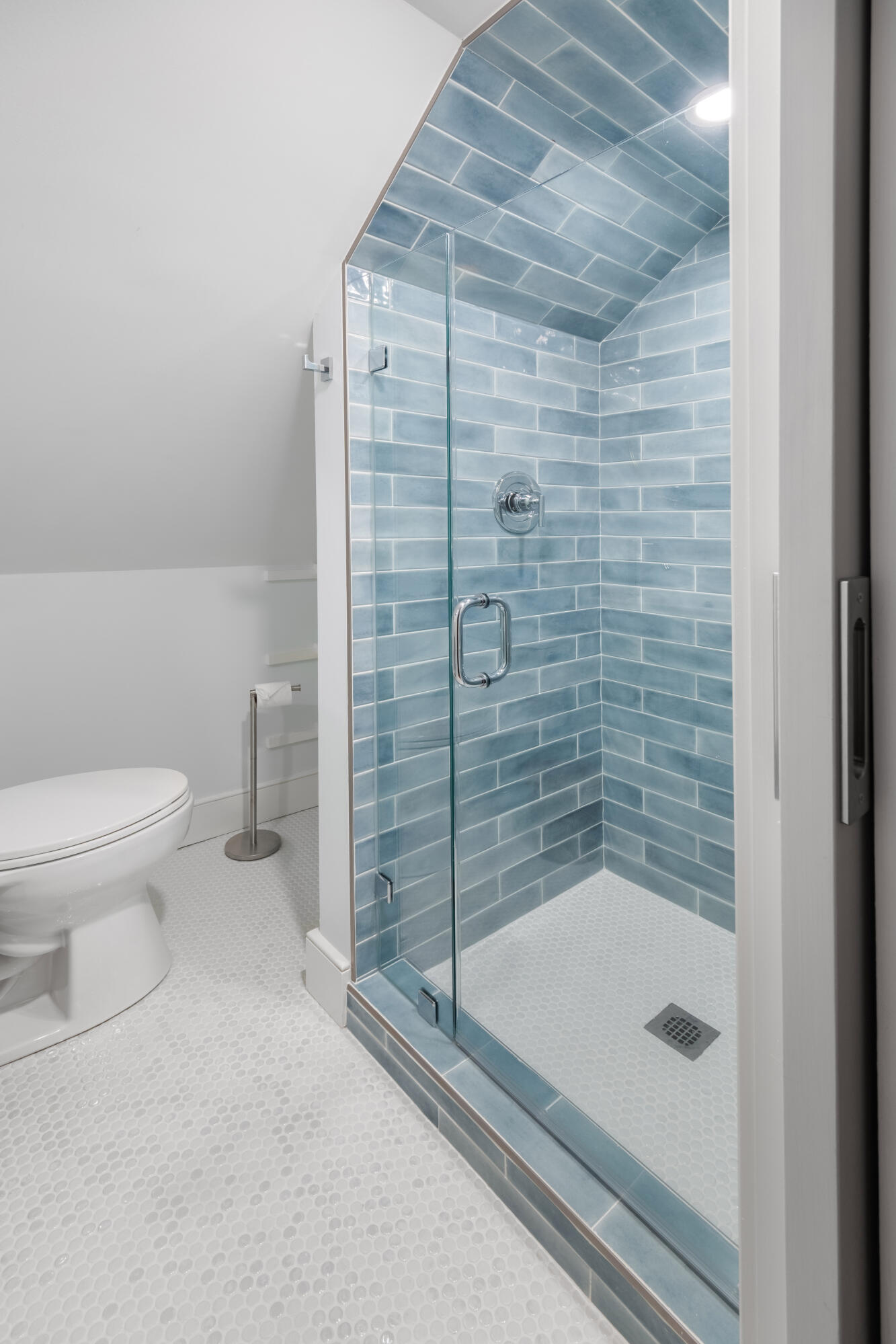 14 Queen Street Charleston, SC 29401 - Photo 63 of 75 14 Queen St_Eterna_Media-65