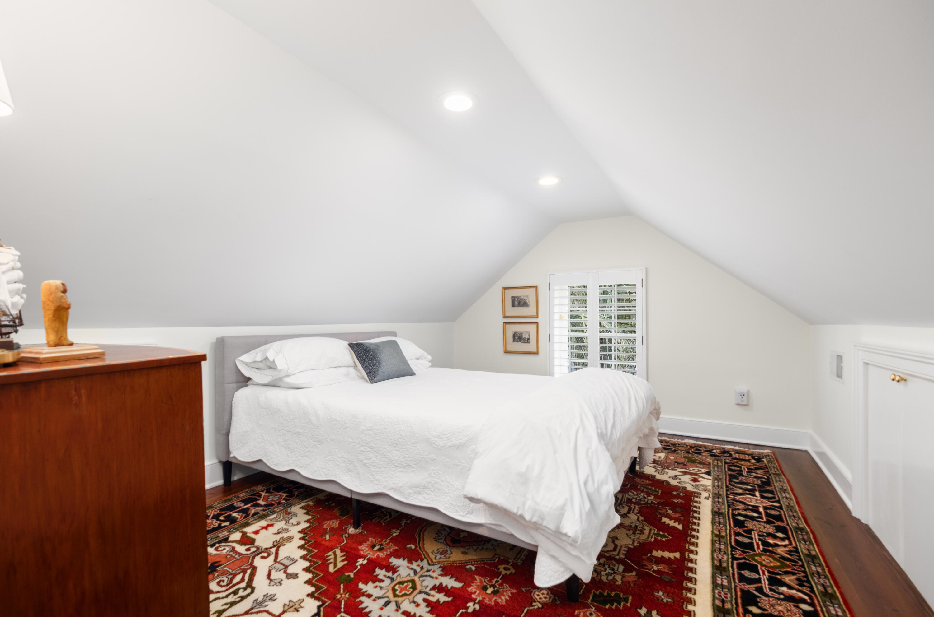 14 Queen Street Charleston, SC 29401 - Photo 64 of 75 14 Queen St_Eterna_Media-66