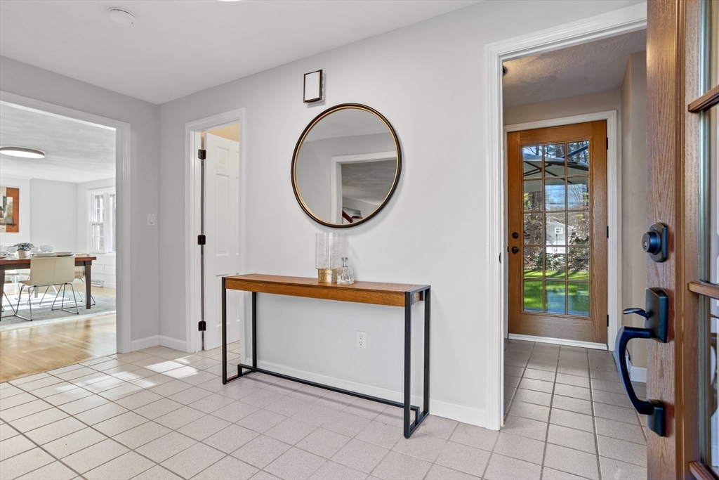 68 Providence Road Westford, MA 01886 - Photo 3 of 37 Gallery Image 3