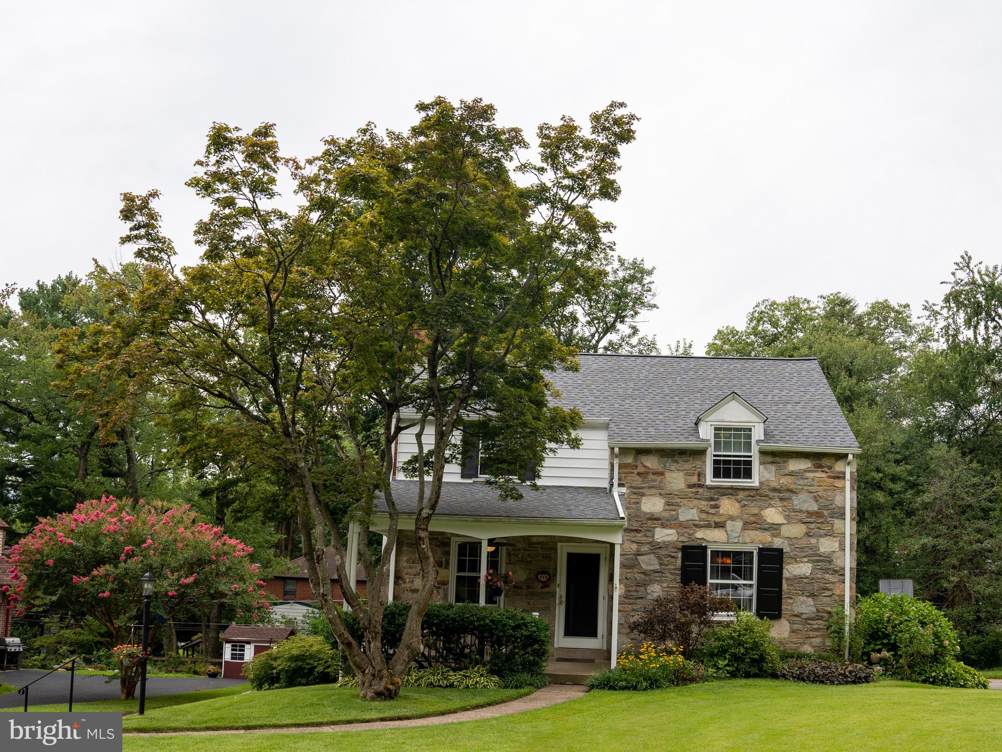 516 Fox Road Glenside, PA 19038 - Photo 2 of 28 Gallery Image 2