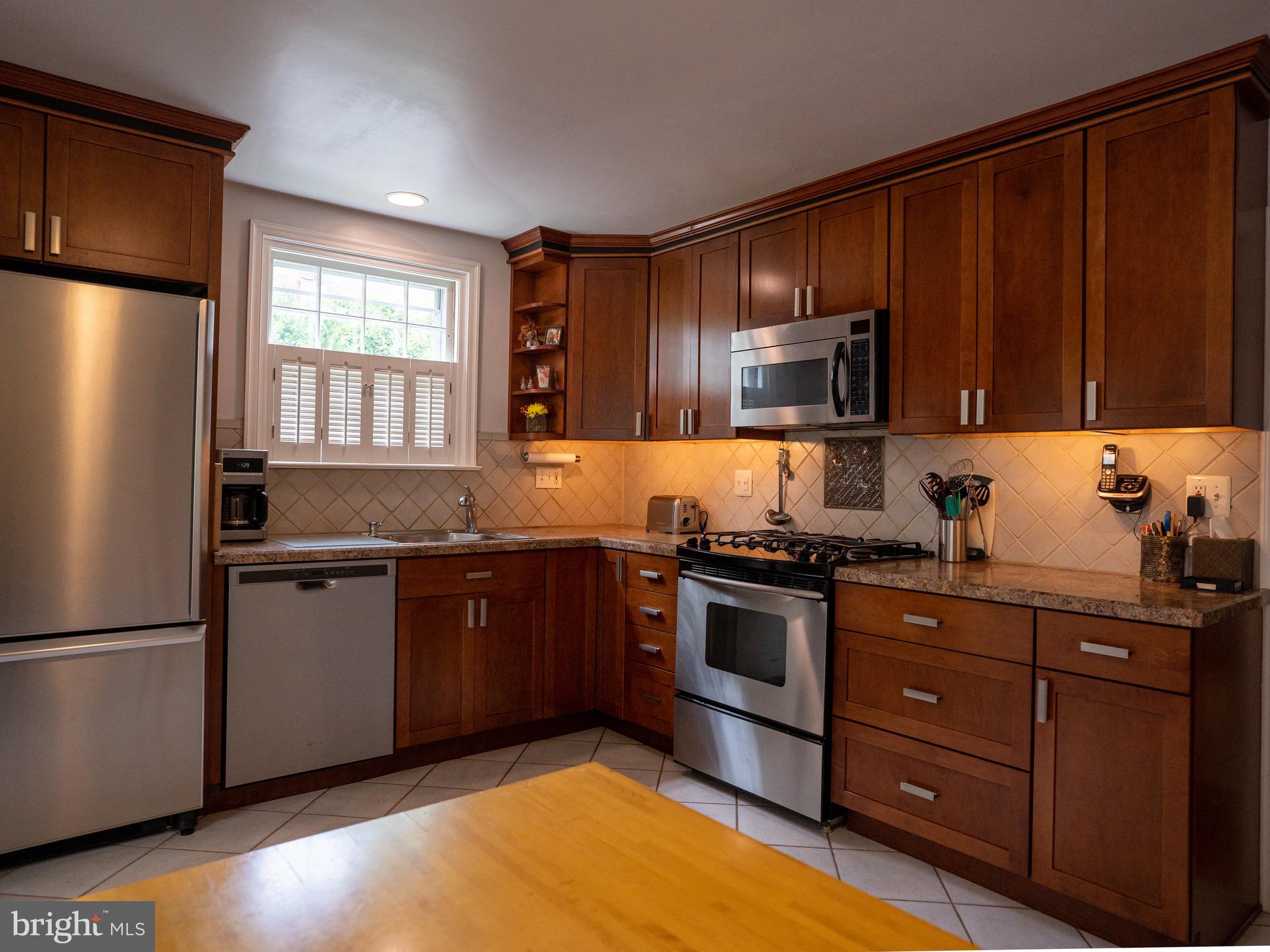 516 Fox Road Glenside, PA 19038 - Photo 14 of 28 Gallery Image 14