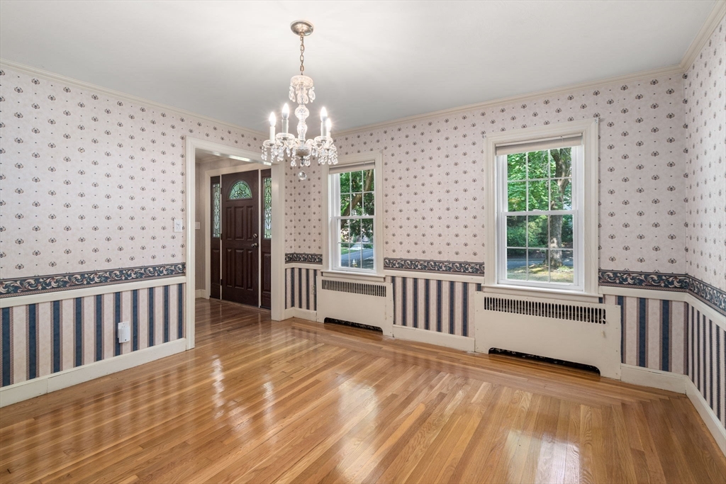 4 Old English Road Worcester, MA 01609 - Photo 13 of 33 Gallery Image 13