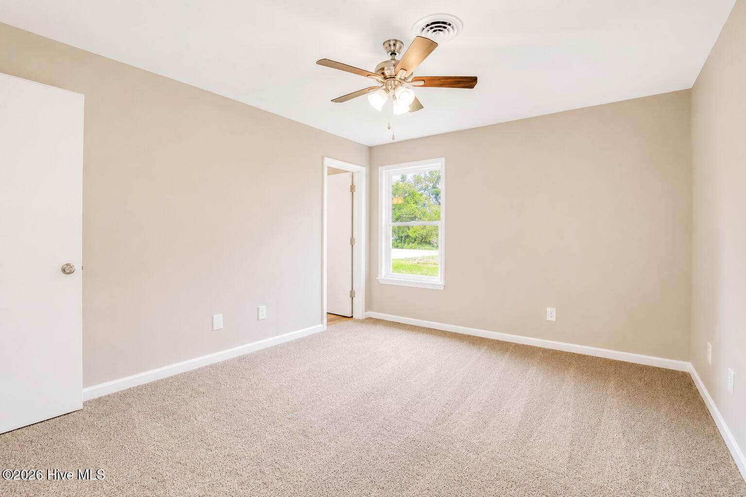 538 Waters Road Jacksonville, NC 28546 - Photo 34 of 41 33