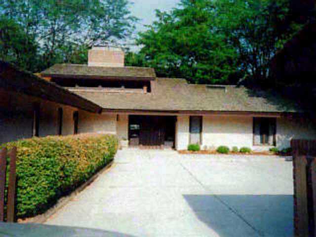 4015 Old Poste Road Columbus, OH 43221 - Photo 1 of 1 Gallery Image 1
