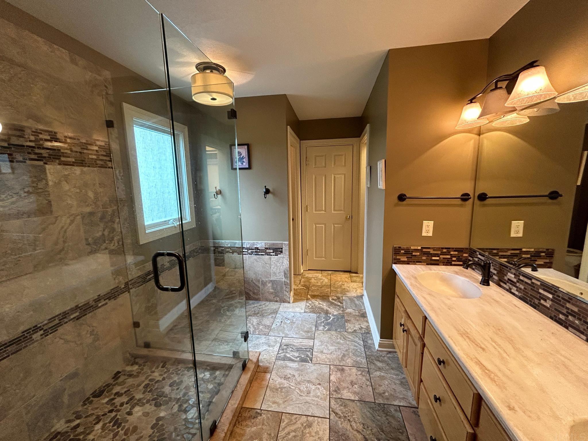 14315 Bridgestone Road Fort Wayne, IN 46814 - Photo 14 of 28 Gallery Image 14