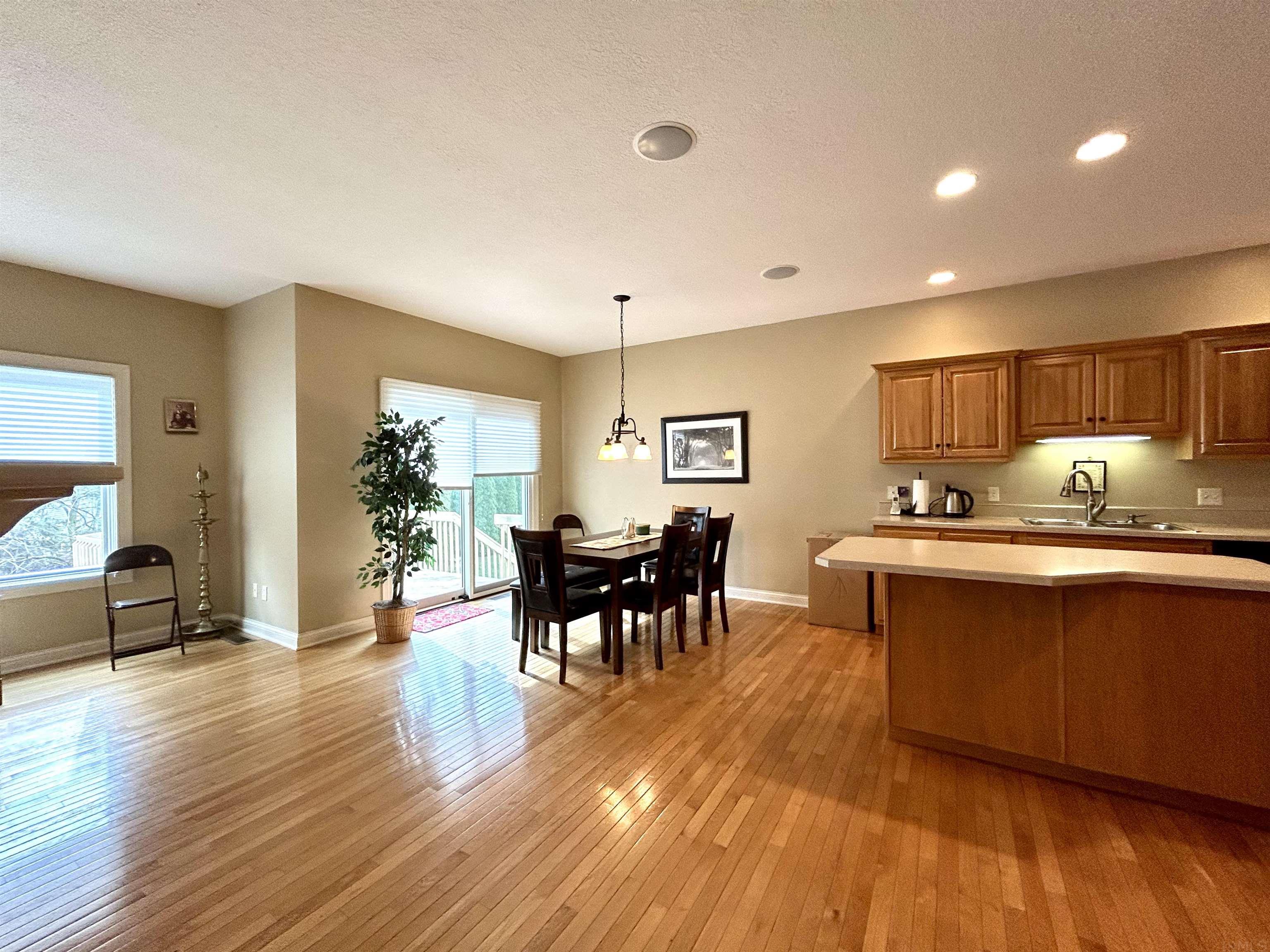 14315 Bridgestone Road Fort Wayne, IN 46814 - Photo 6 of 28 Gallery Image 6