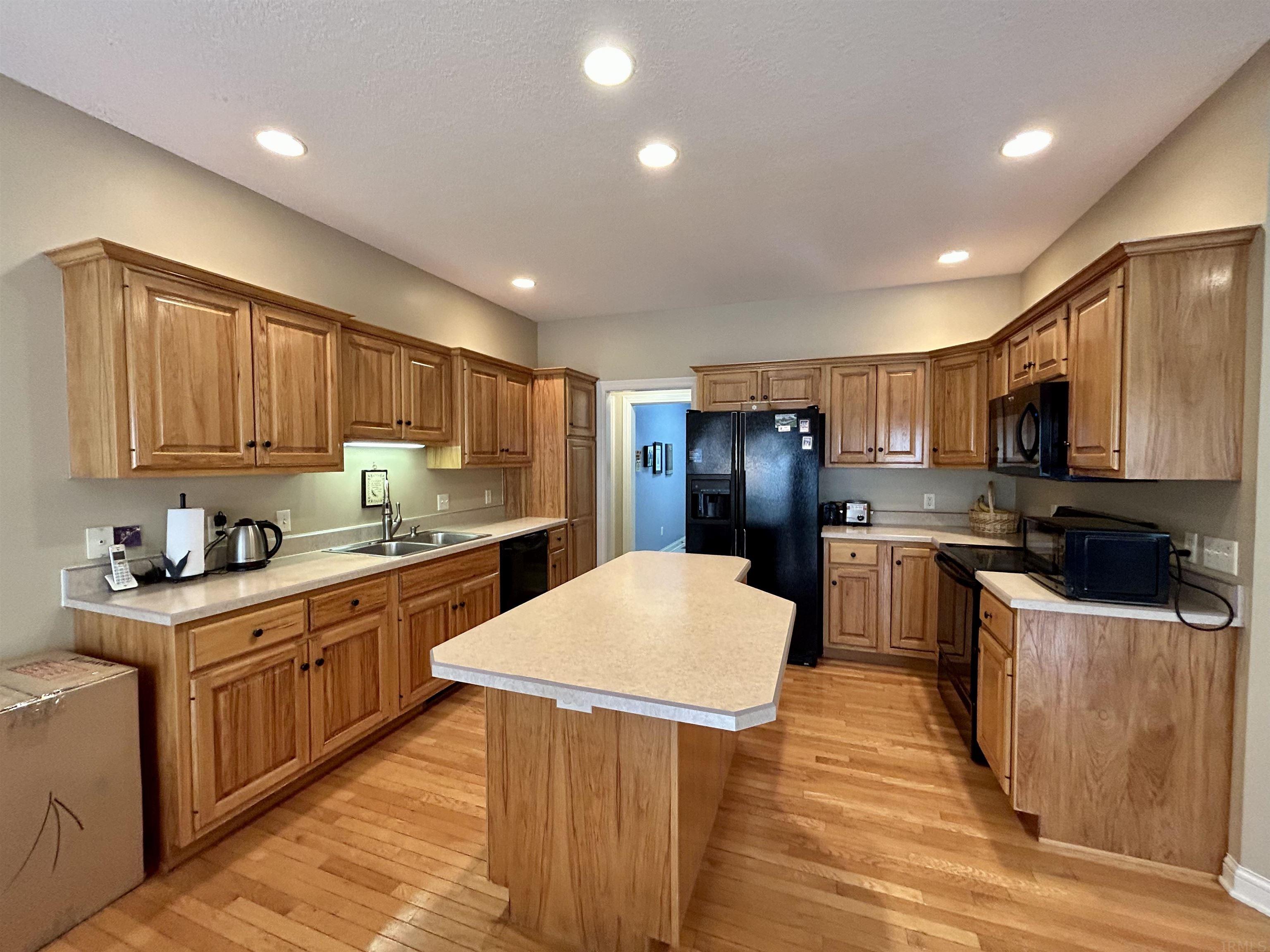 14315 Bridgestone Road Fort Wayne, IN 46814 - Photo 10 of 28 Gallery Image 10