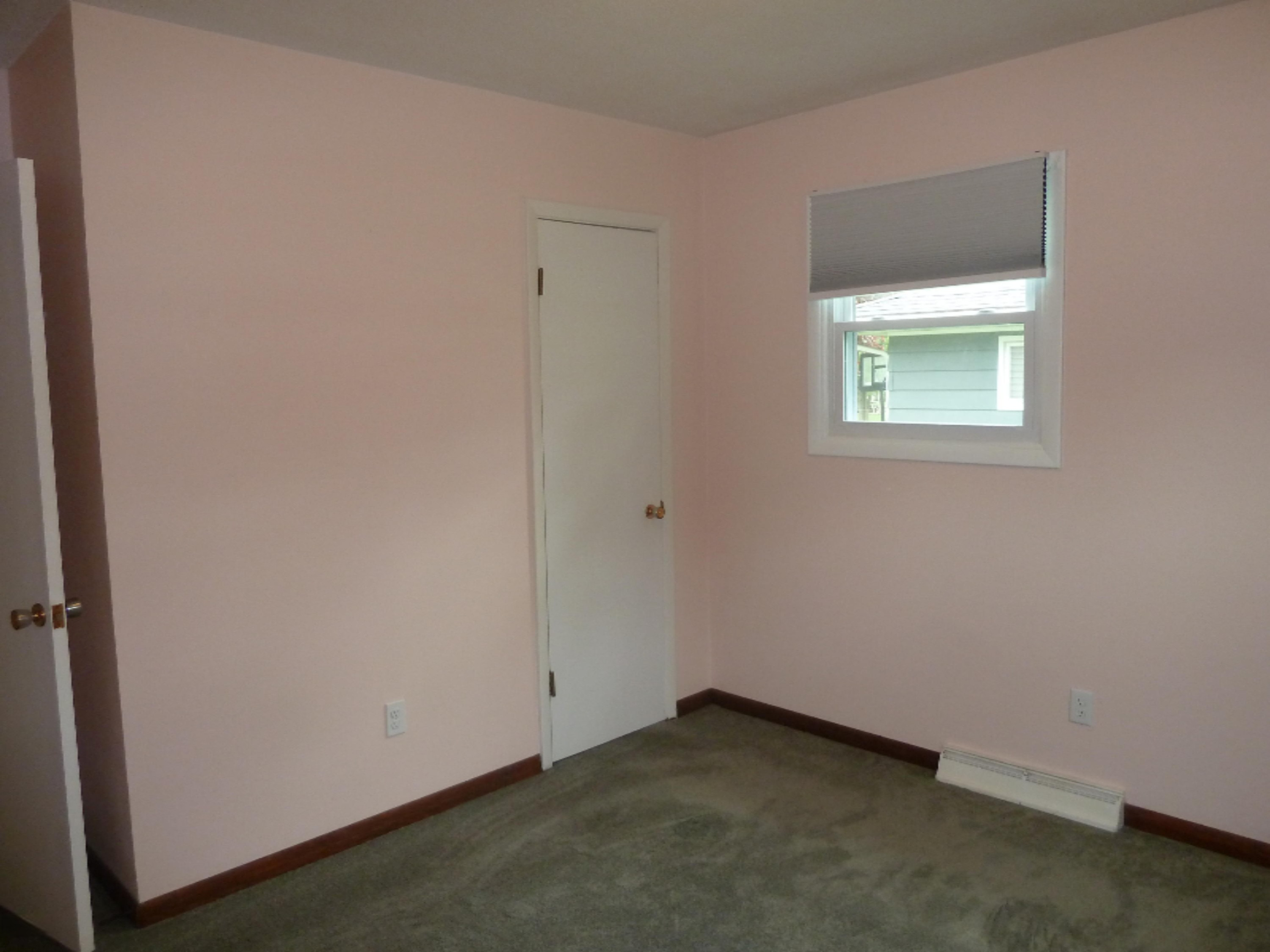 5414 Hoag Road Battle Creek, MI 49015 - Photo 15 of 36 P1020292