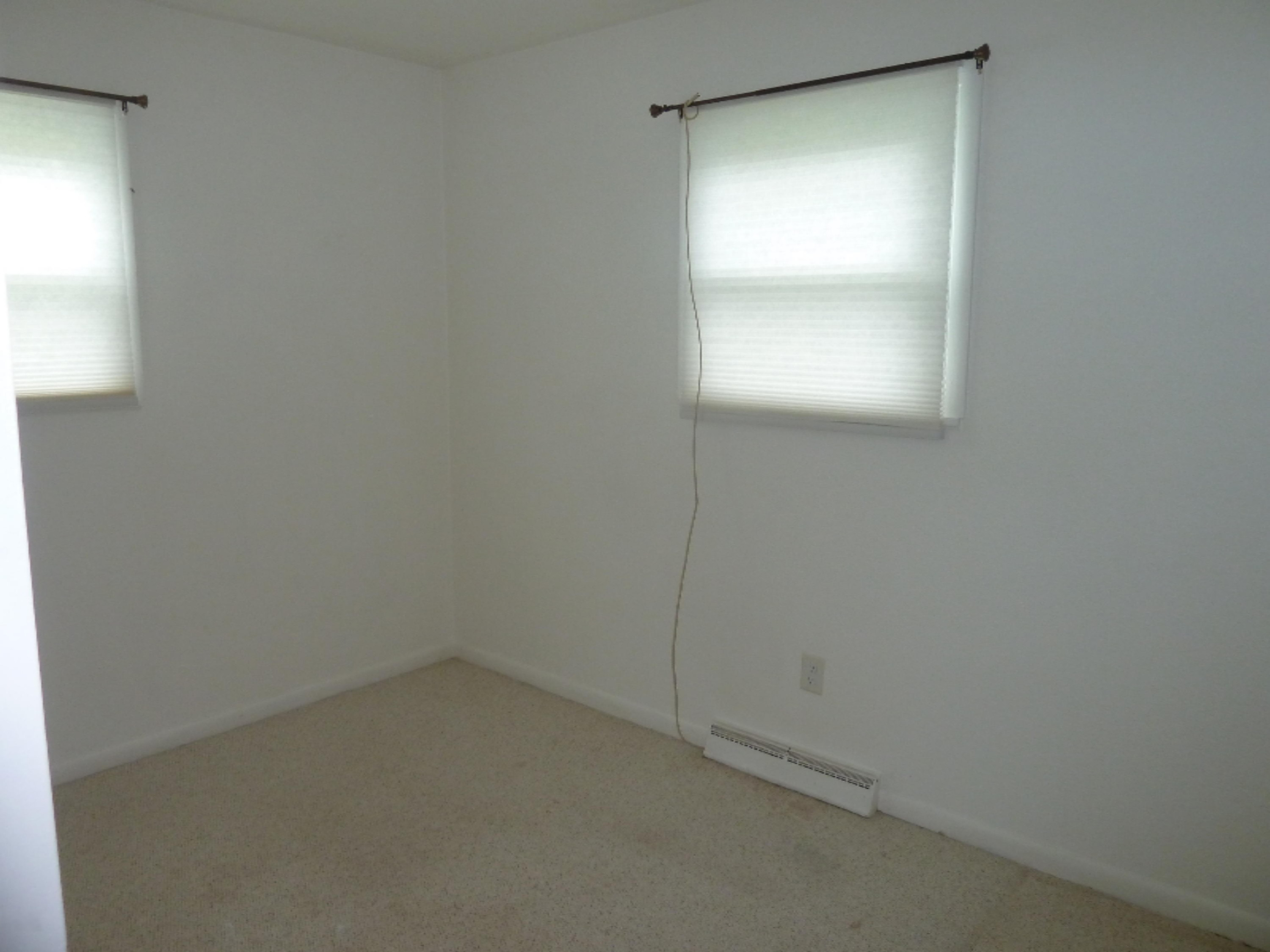 5414 Hoag Road Battle Creek, MI 49015 - Photo 17 of 36 P1020294