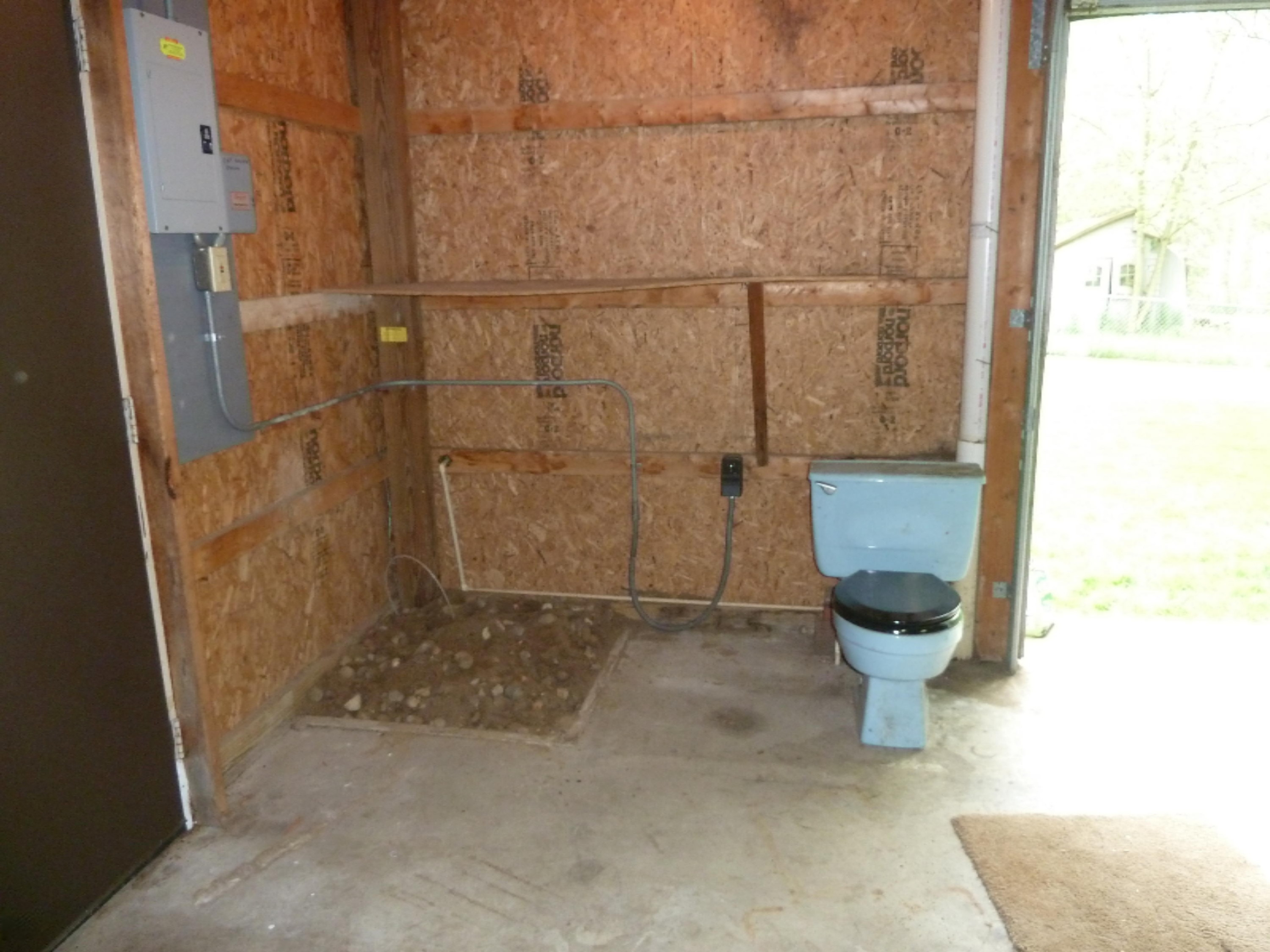 5414 Hoag Road Battle Creek, MI 49015 - Photo 35 of 36 P1020319
