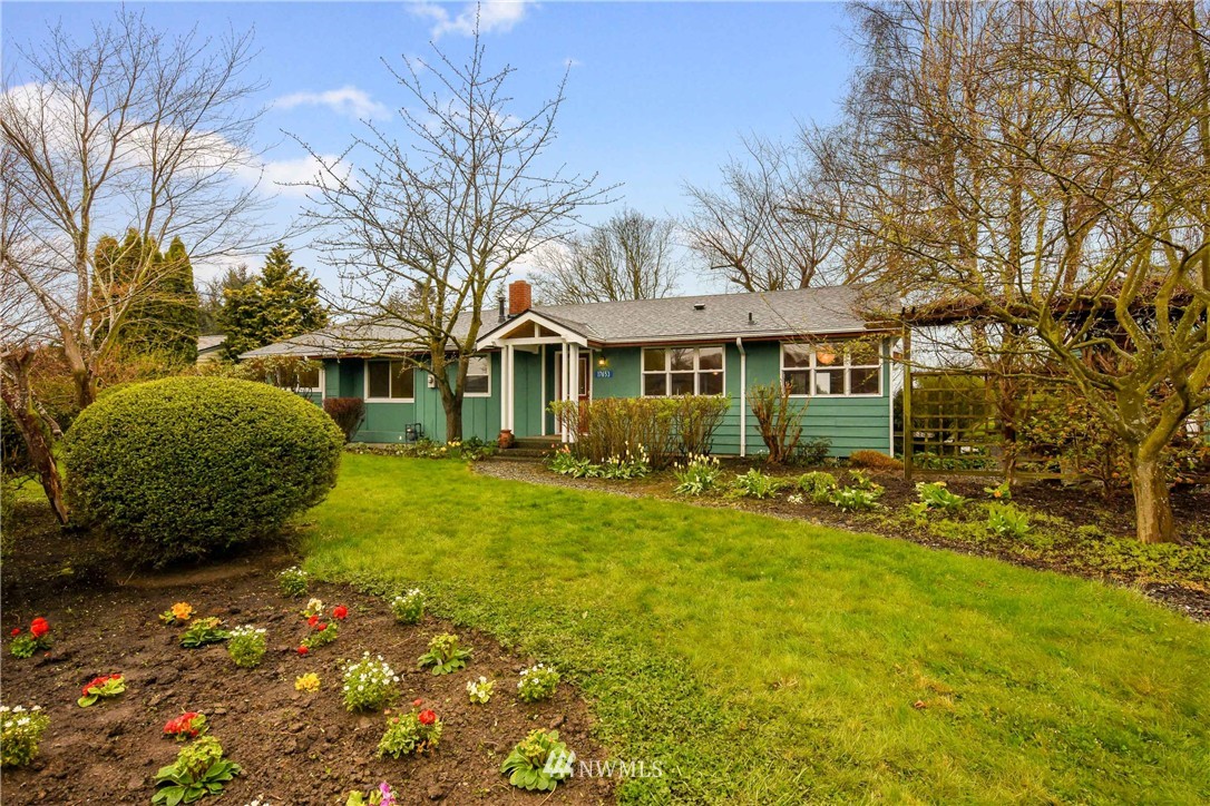 17653 Greenacres Road Mount Vernon, WA 98273 - Photo 2 of 25