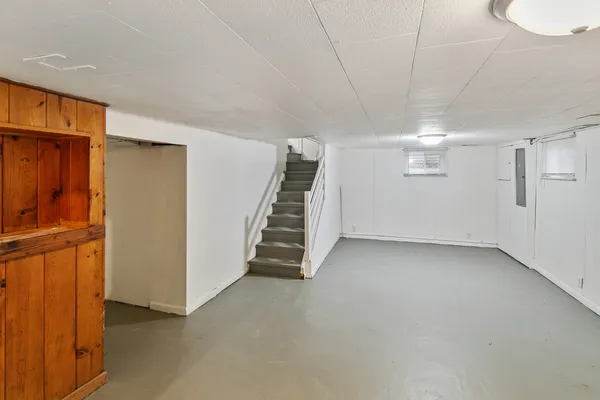 $267,900 | 505 Lorraine Avenue, Waukegan, IL 60085