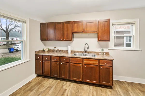 $267,900 | 505 Lorraine Avenue, Waukegan, IL 60085