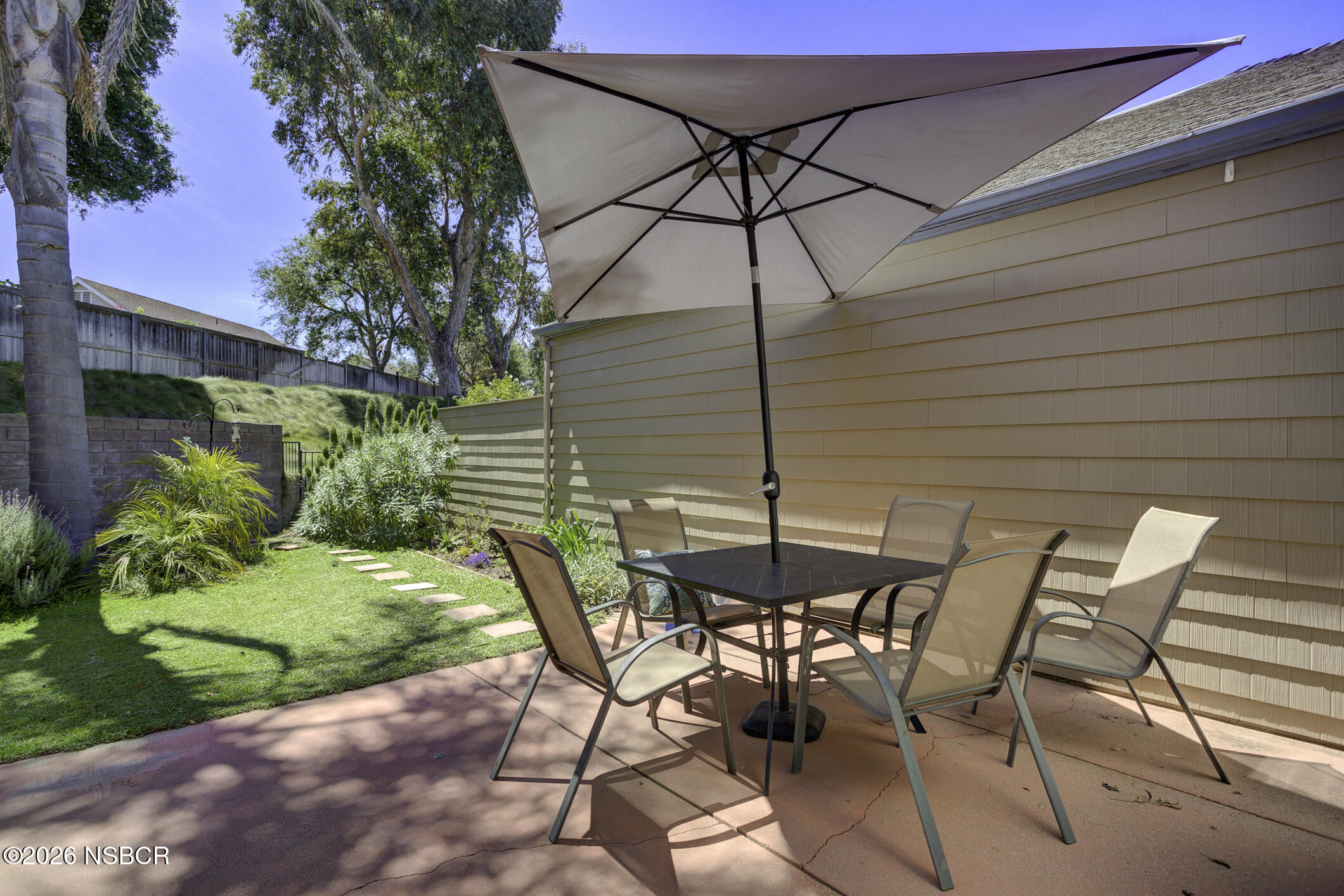 1470 Oakridge Park Road Santa Maria, CA 93455 - Photo 36 of 52 1470 OAKRIDGE PARK RD SANTA MARIA-49