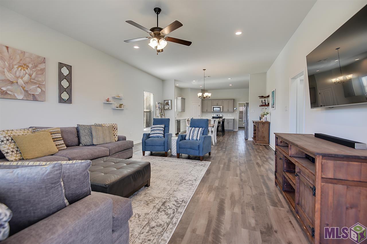 1343 Rustic Pine Drive Baton Rouge, LA 70820 - Photo 6 of 15