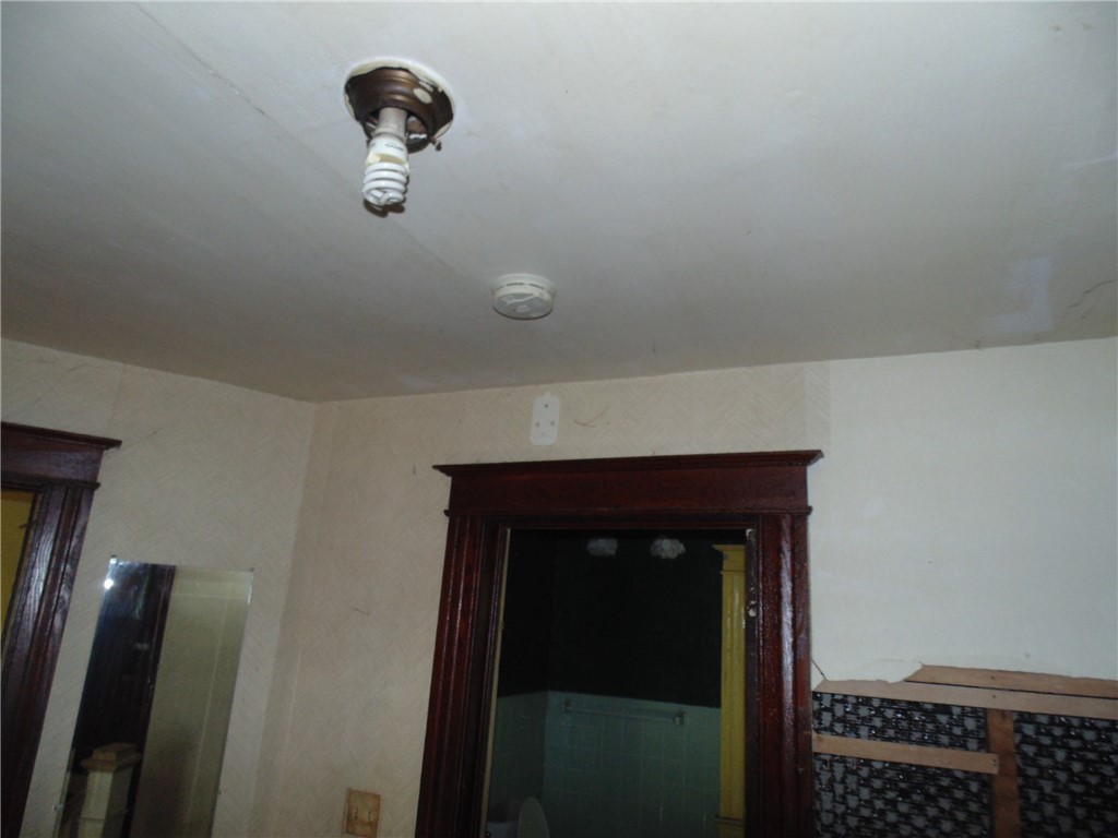 50 Austin Street Rochester, NY 14606 - Photo 24 of 36
