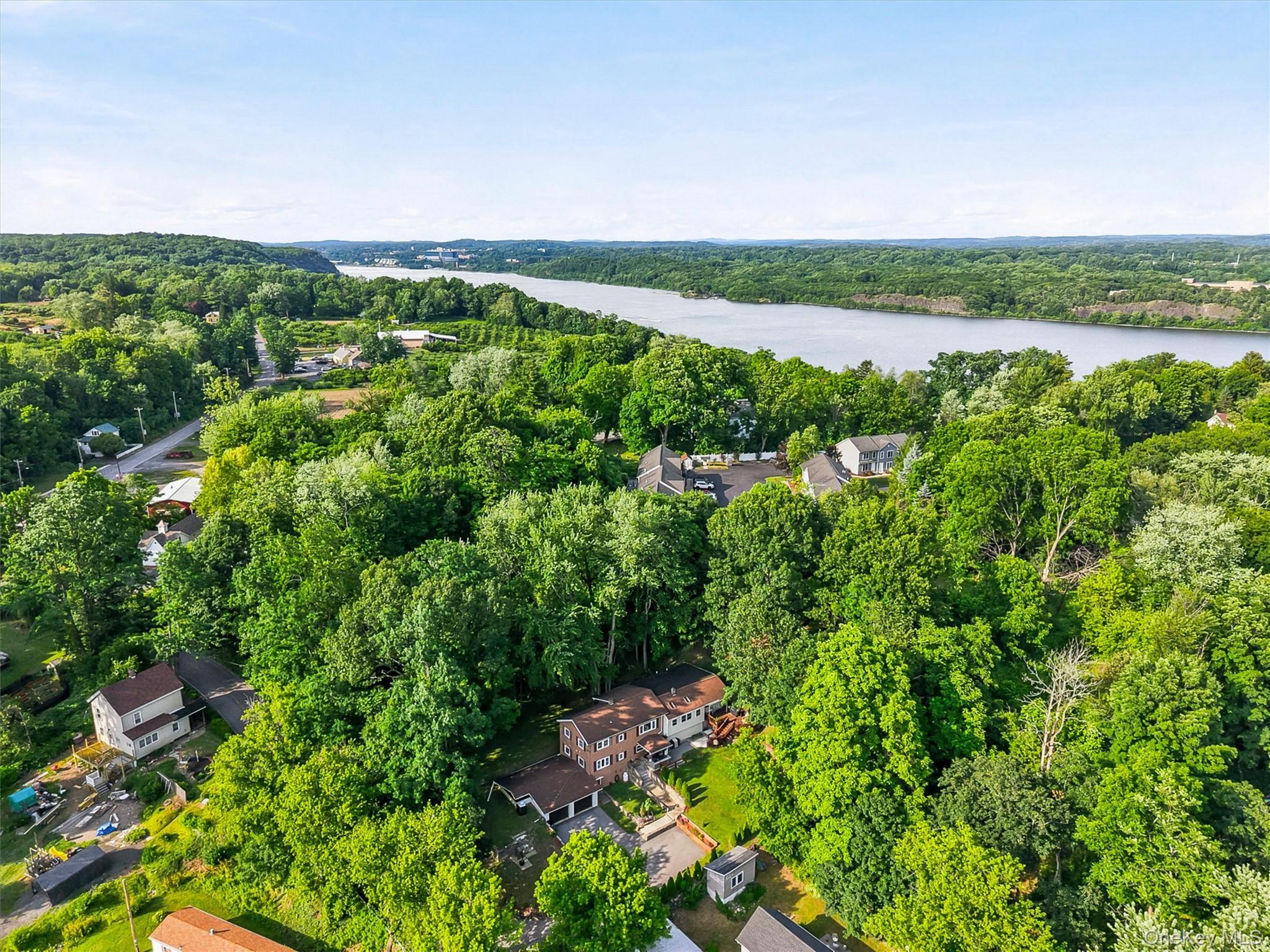 17 Dock Road Milton, NY 12547 - Photo 41 of 45