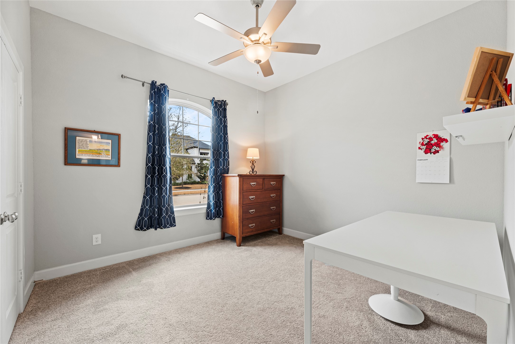 3127 Swift Way Katy, TX 77493 - Photo 5 of 25 Secondary bedroom at the front of the home.