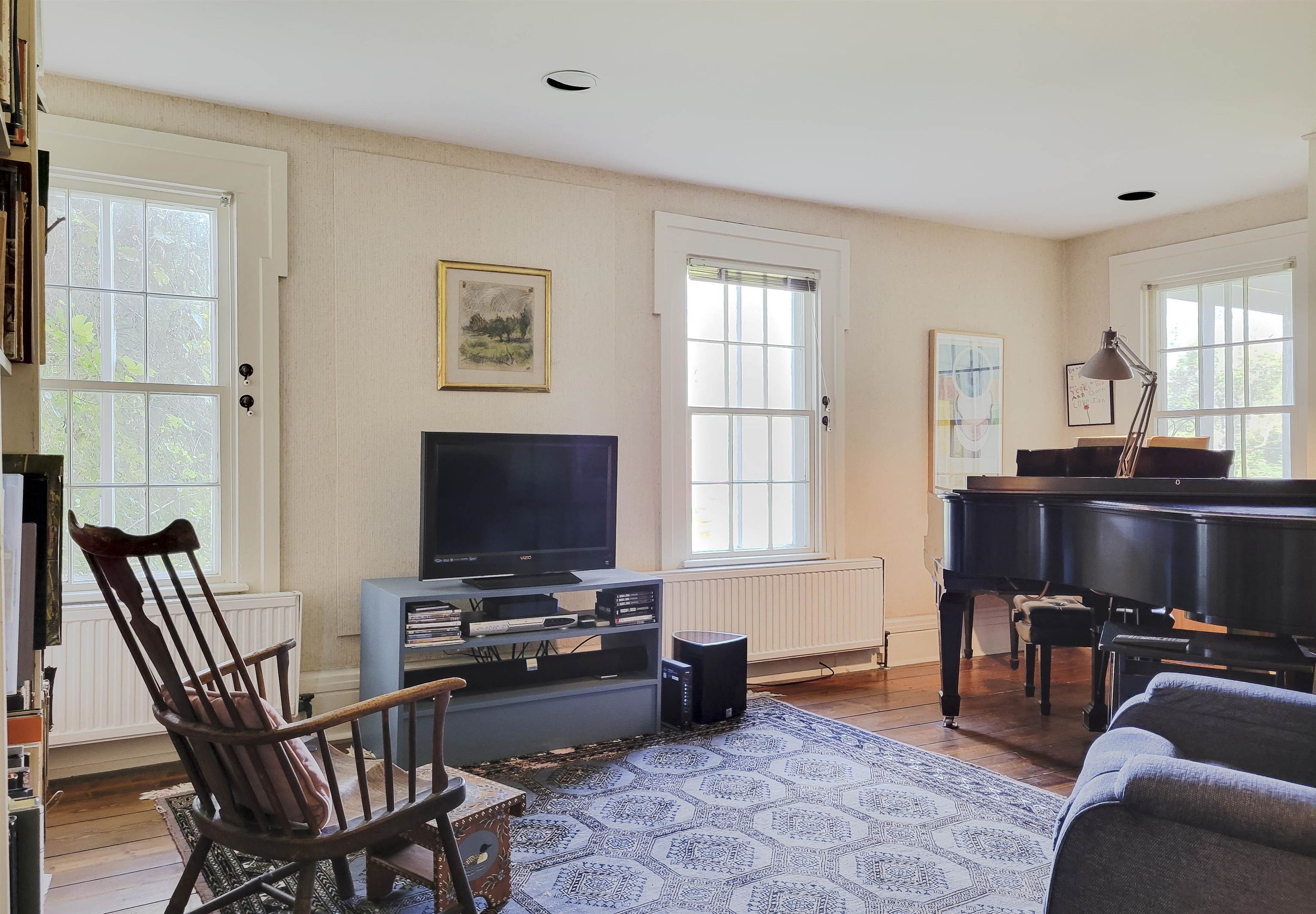 1263 Murphy Road Bennington, VT 05257 - Photo 17 of 36