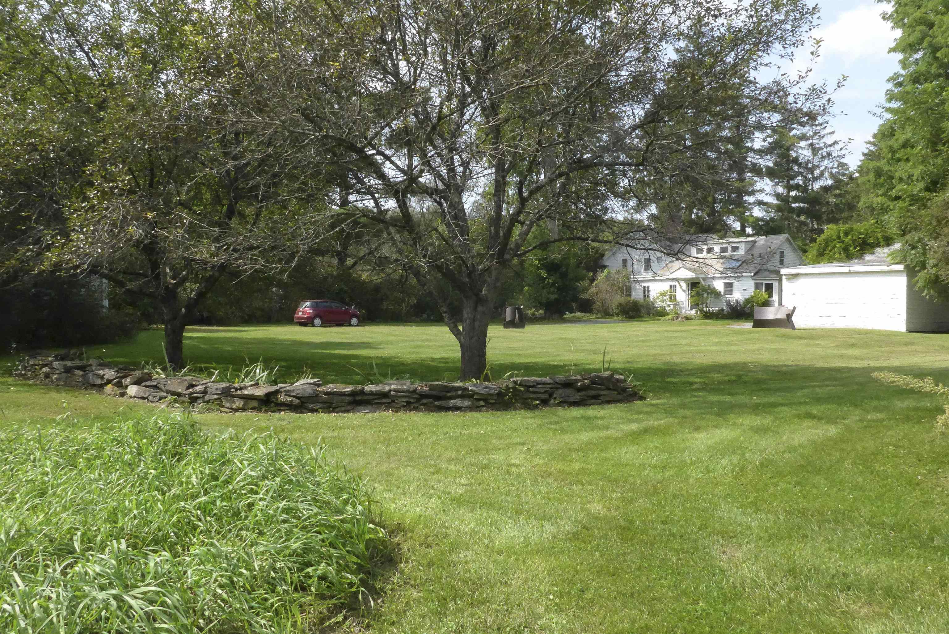 1263 Murphy Road Bennington, VT 05257 - Photo 2 of 36