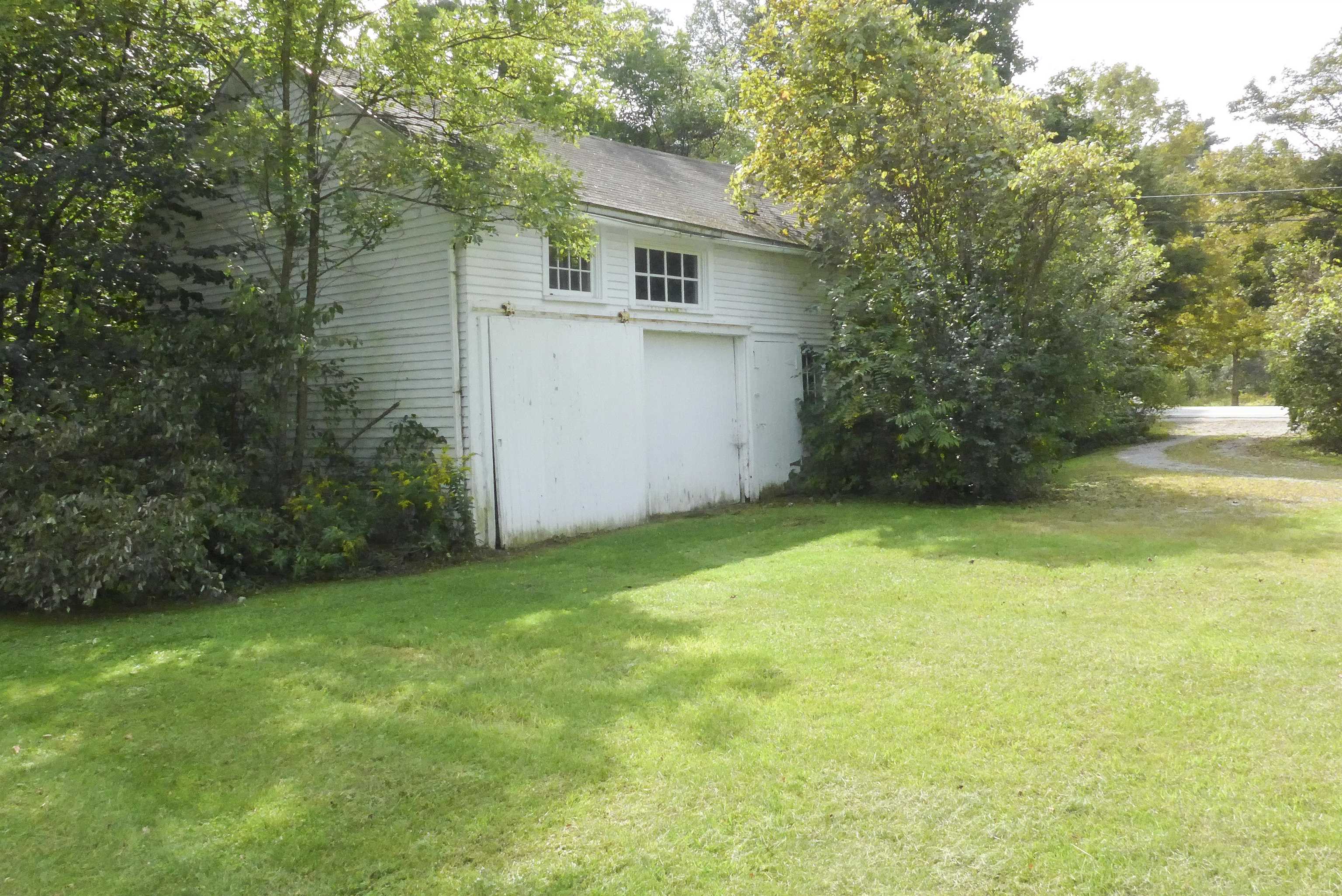 1263 Murphy Road Bennington, VT 05257 - Photo 28 of 36