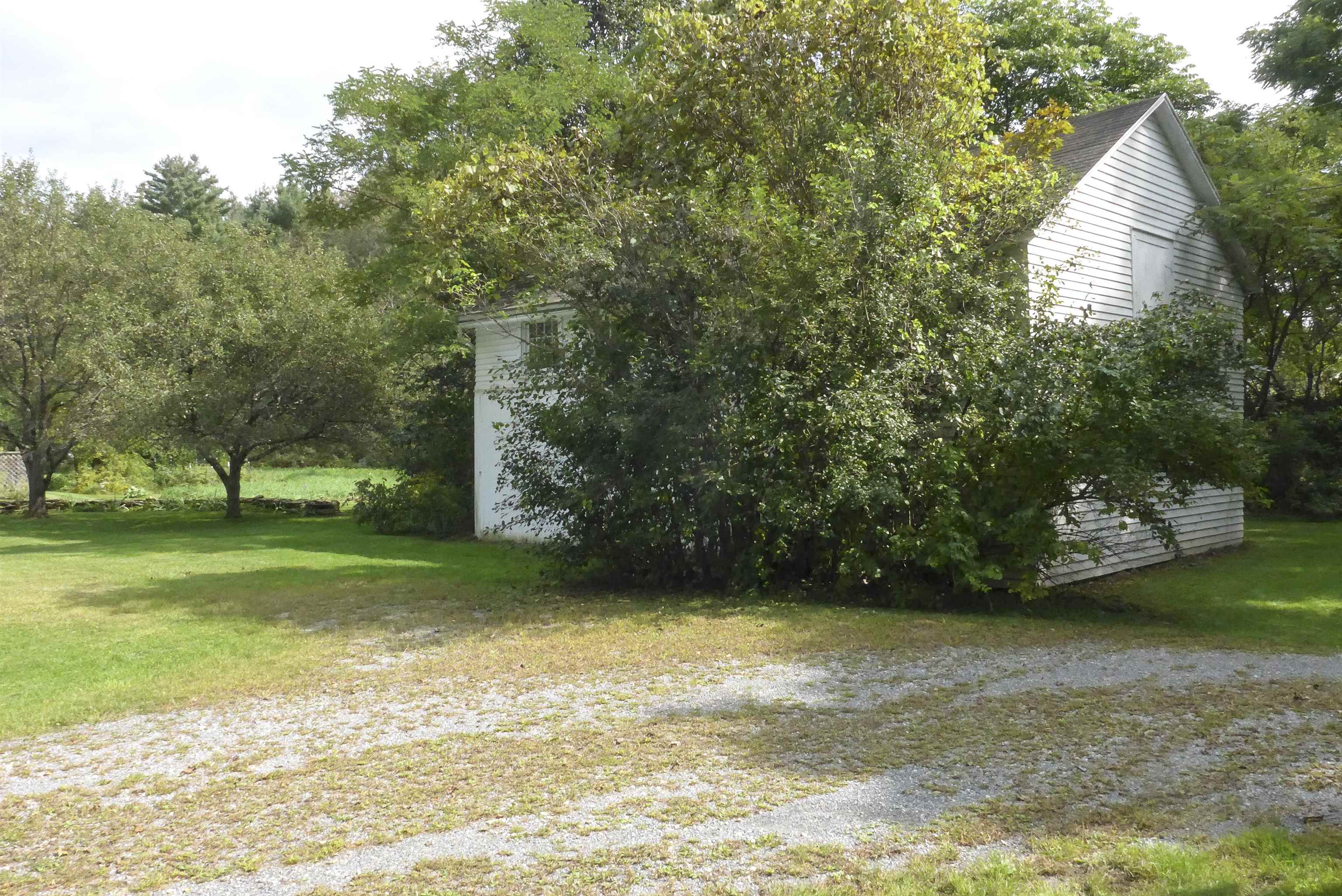 1263 Murphy Road Bennington, VT 05257 - Photo 30 of 36