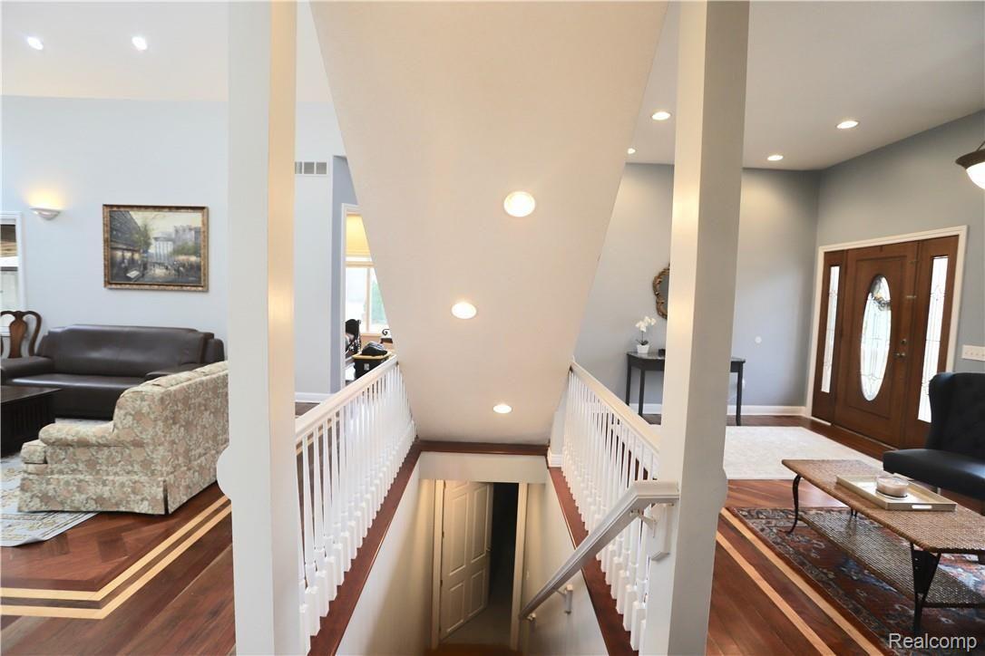 44473 Clay Road Belleville, MI 48111 - Photo 21 of 47 lazarean - 6.jpg