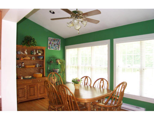 16 Gibbon Road Hopkinton, MA 01748 - Photo 3 of 10 Gallery Image 3