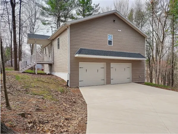 $359,000 | 2007 Reservoir Street, Binghamton, NY 13903