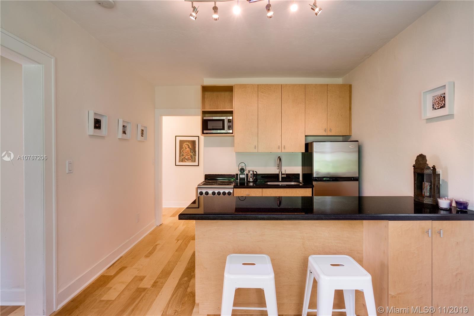 13599 Old Cutler Road Pinecrest, FL 33156 - Photo 24 of 40 Fully functioning guest house with full kitchen