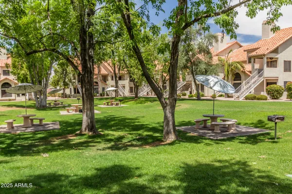 $214,900 | 19820 North 13th Avenue, Unit 133, Phoenix, AZ 85027