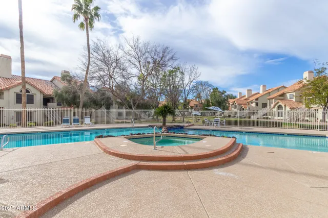 $217,500 | 19820 North 13th Avenue, Unit 133, Phoenix, AZ 85027