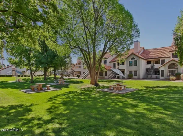 $214,900 | 19820 North 13th Avenue, Unit 133, Phoenix, AZ 85027