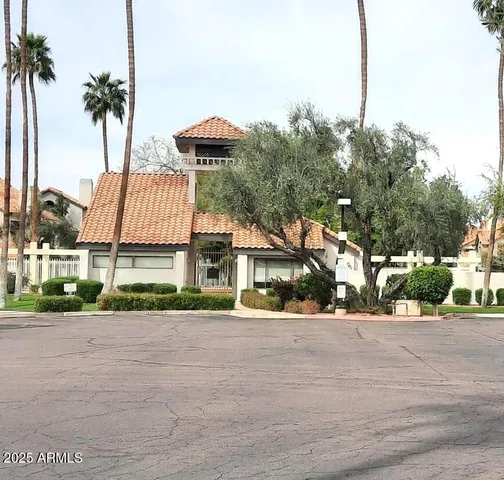 $217,500 | 19820 North 13th Avenue, Unit 133, Phoenix, AZ 85027