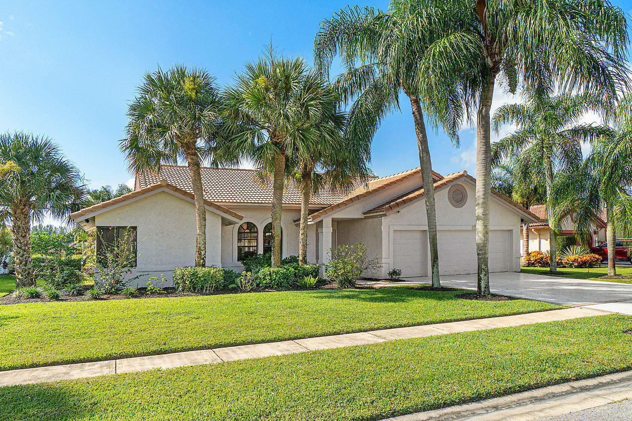 10210 Fresh Meadow Lane Boca Raton, FL 33498 - Photo 3 of 32 003-10210FreshMeadowLn-BocaRaton-FL-smal
