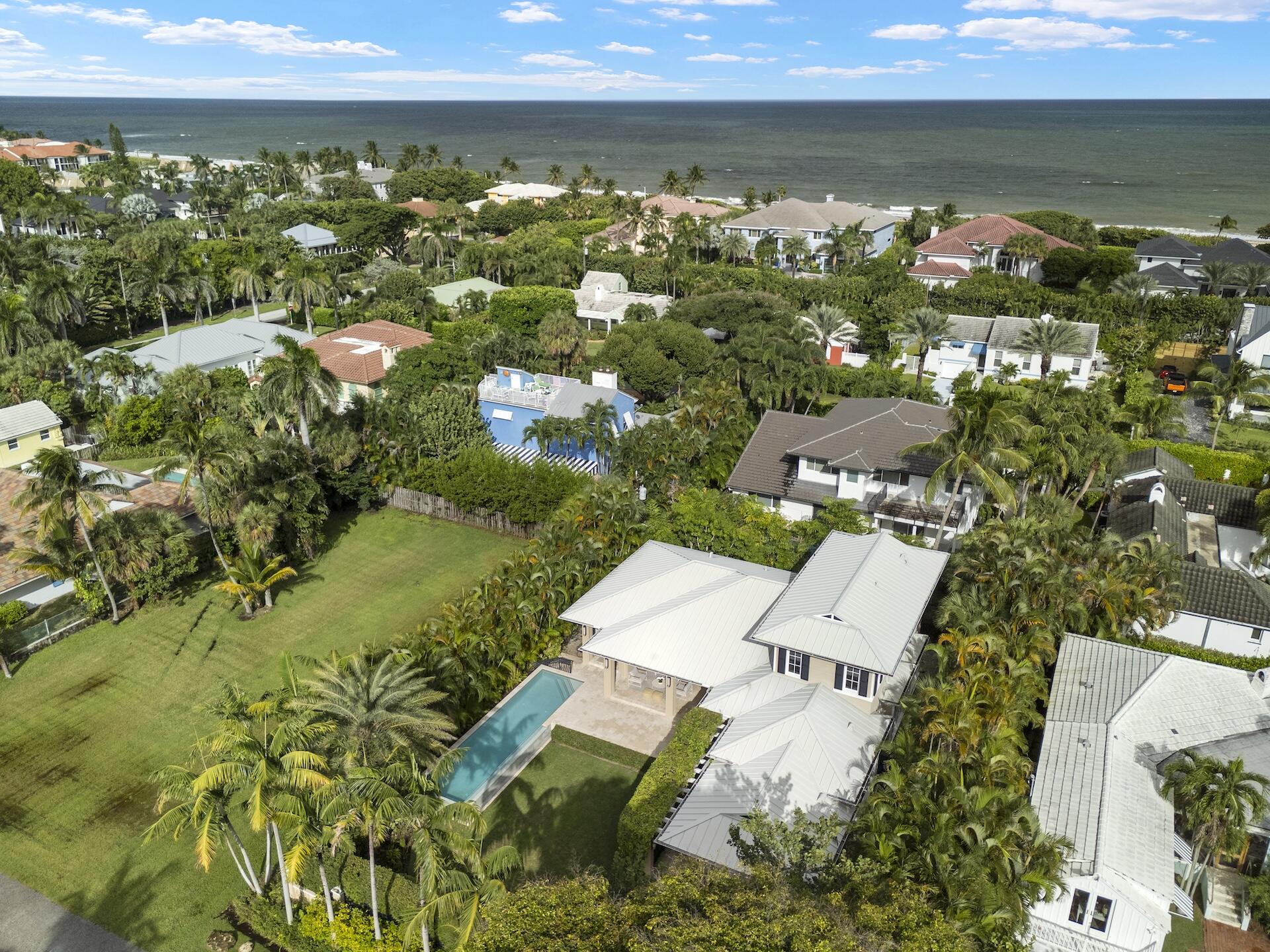 8 Osprey Drive Ocean Ridge, FL 33435 - Photo 40 of 51 an aerial view of residential houses with outdoor space and river