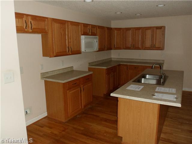 1743 Warf Road Lexington, NC 27292 - Photo 3 of 10 Kitchen.
