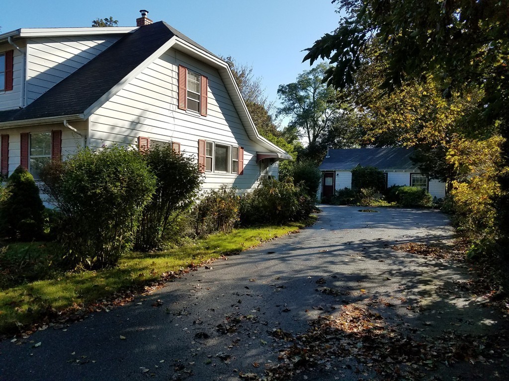 20 Nye Road Falmouth, MA 02540 - Photo 4 of 10 a view of backyard of the house