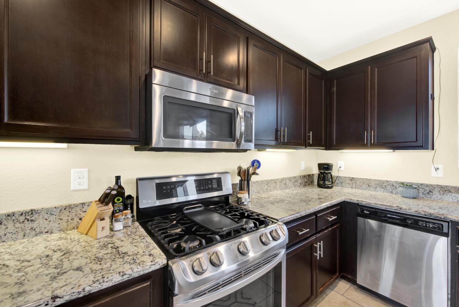 6556 Asa Lane Arbuckle, CA 95912 - Photo 25 of 74