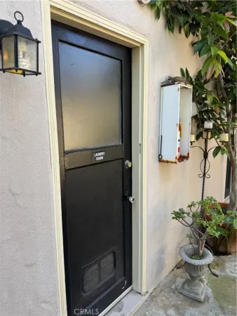 $3,200 | 275 Cypress Drive, Laguna Beach, CA 92651